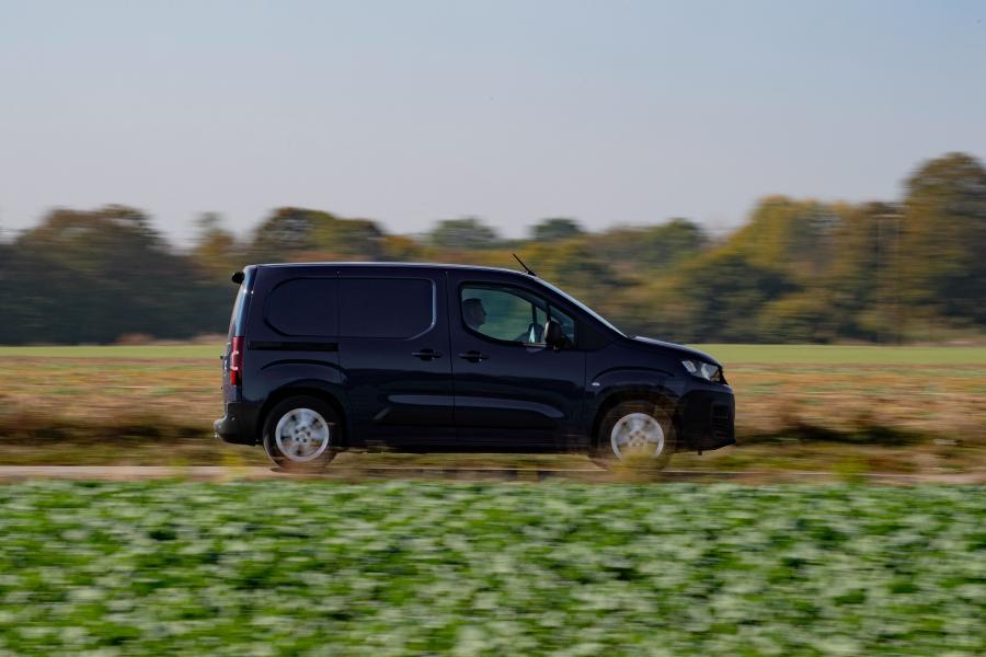  Peugeot Partner 2018 года  (WW) (фото 20 из 20)